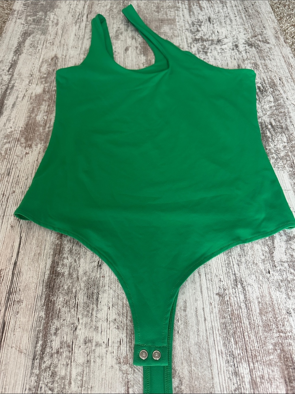 ReoRia Emerald Green Criss Cross Shoulder Bodysuit - Picture 5 of 9